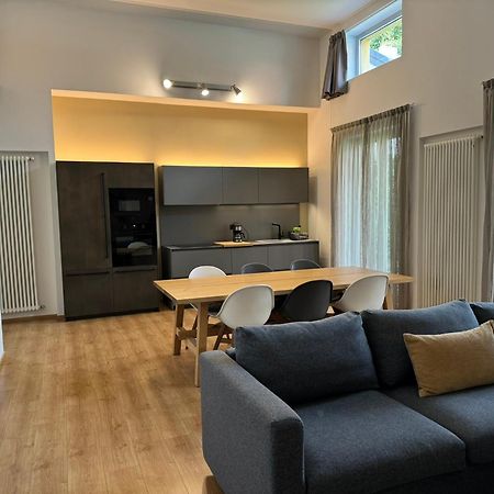 Lovely Loft Molo Menaggio Bagian luar foto