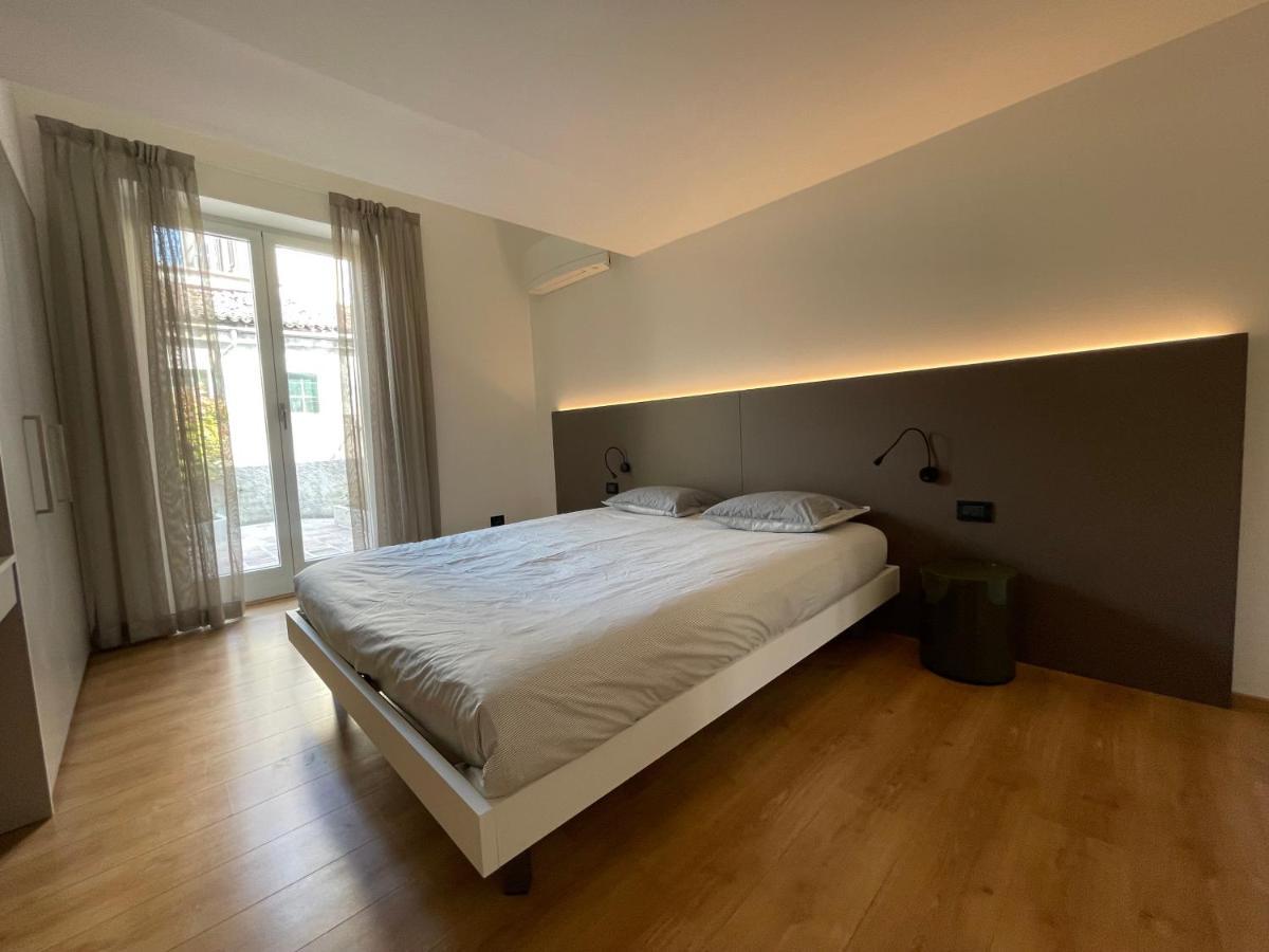 Lovely Loft Molo Menaggio Bagian luar foto