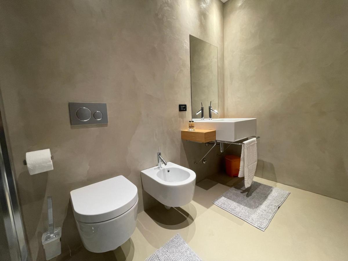 Lovely Loft Molo Menaggio Bagian luar foto