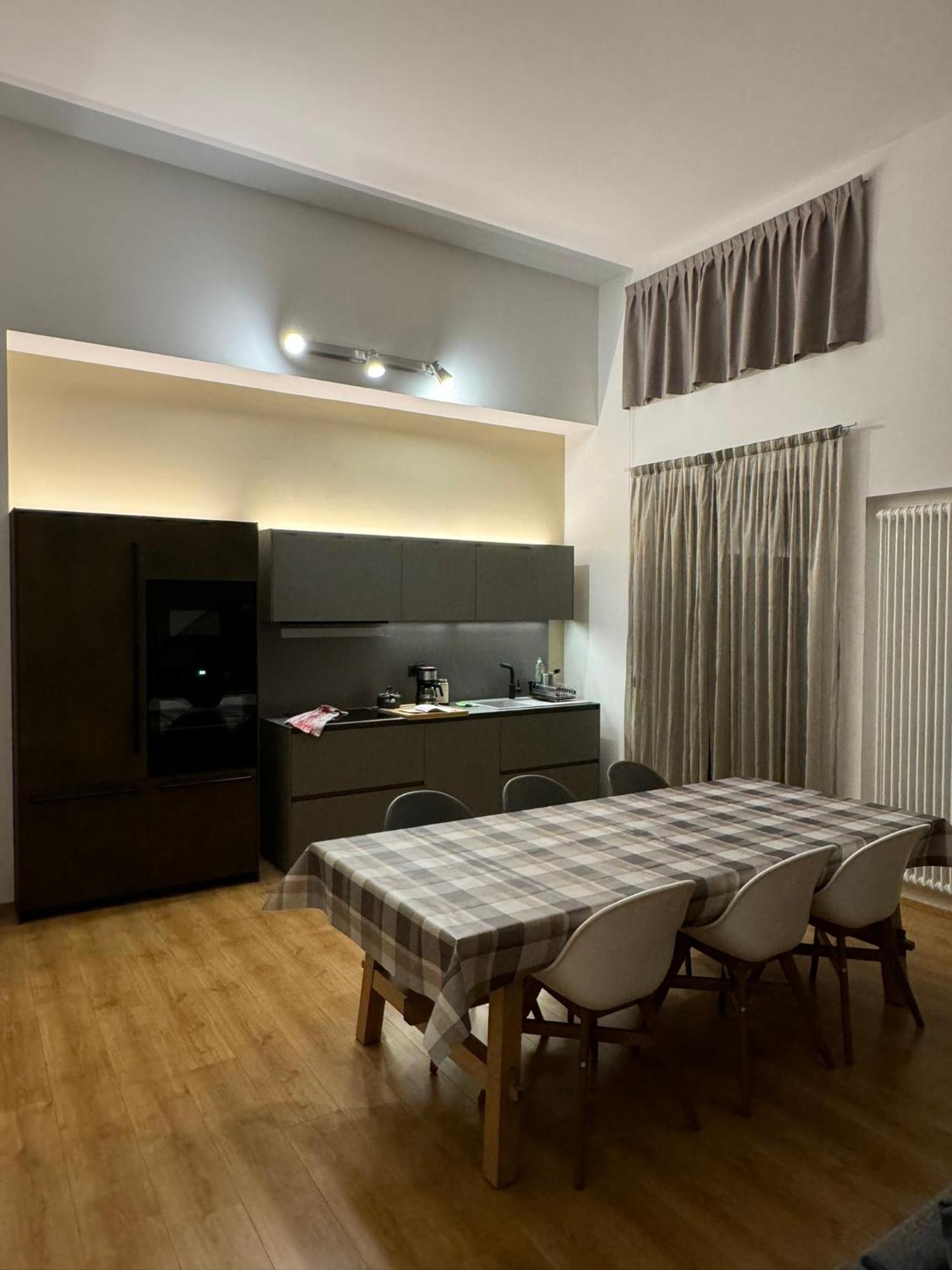 Lovely Loft Molo Menaggio Bagian luar foto